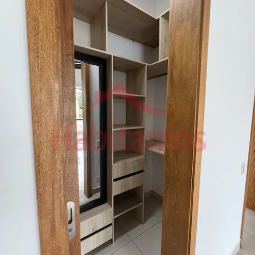 Casa En Arriendo En Rionegro - Llanogrande Cod 68668
