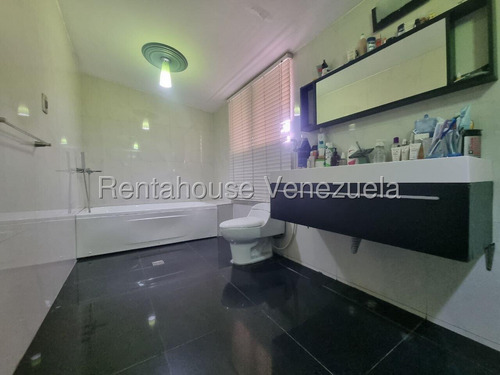 # Venta Espectacular Quinta Al Oeste De Barquisimeto,lara Eo