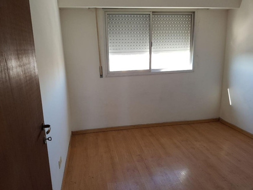 Imagen 3 de 13 de Departamento · 1 Dormitorio · 48m2 · Balcón