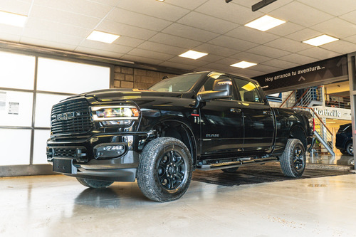 RAM 2500 6.7 Laramie Night Edition At6 350Cv 4X4
