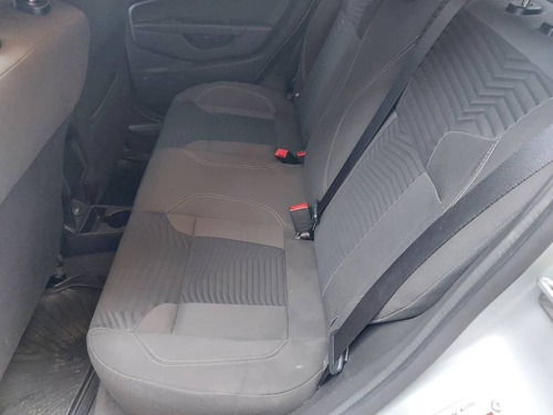 Imagen 13 de 15 de Ford Fiesta Titanium