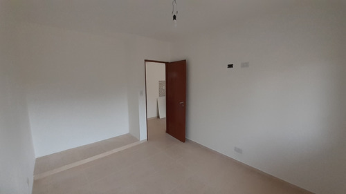 Imagen 3 de 6 de Oportunidad Departamento A Estrenar En Planta Baja Cochera