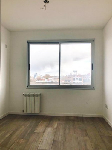 Departamento En Venta En Liniers