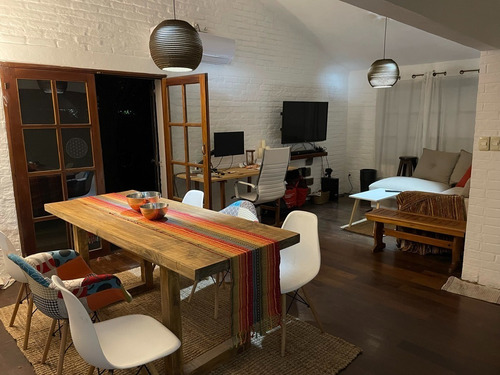 Casa En La Playa 7 Personas, Piscina Climatizada, Jacuzzi X 6 Personas Con Hidromasaje, Pool Profesional, Ping Pong, Barbacoa, 3 Dormitorios, 2 Baños, Cochera 2 Autos, Wifi.