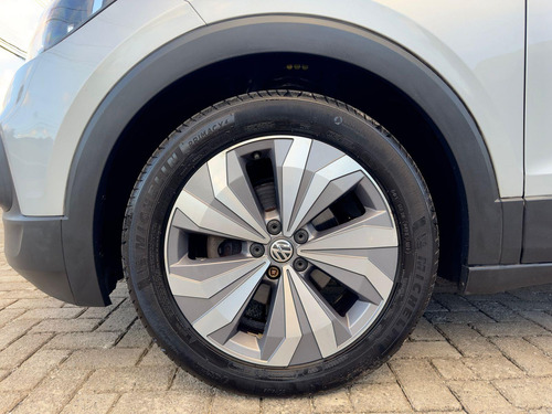 Volkswagen T-Cross 1.0 200 TSI TOTAL FLEX COMFORTLINE AUTOMÁTICO