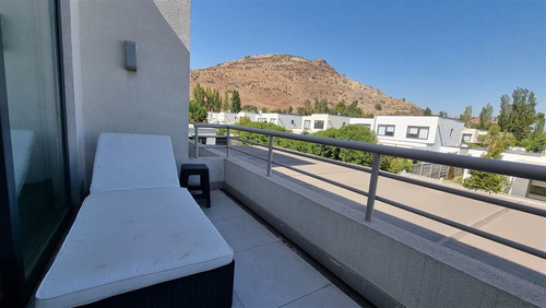 Casa En Venta De 4 Dorm. En Colina Chicureo