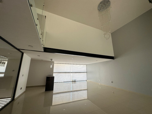 Imagen 4 de 30 de Espectacular Casa En Venta Con Roof Garden En Juriquilla
