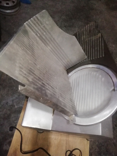 Rebanadora Pigore Modelo 2525