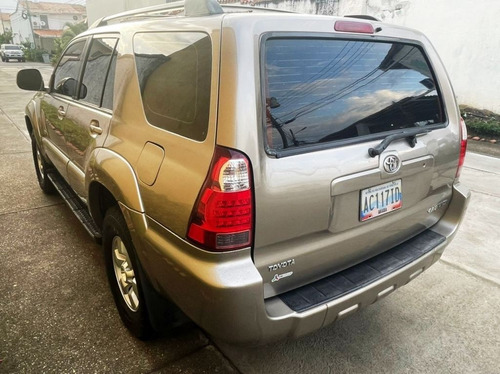 Imagen 7 de 10 de Toyota 4runner Sr5 2007 4x2 Automático