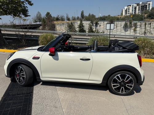 Mini John Cooper Works 2.0 Hot Chilli At