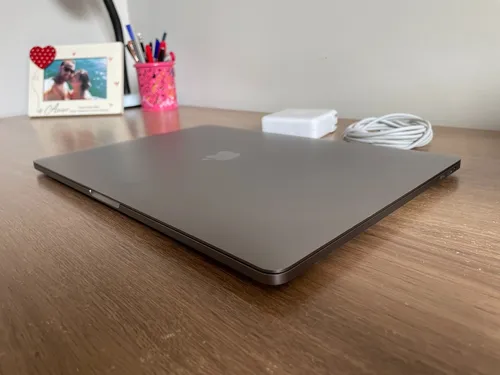 Macbook air 2017 best sale 16gb