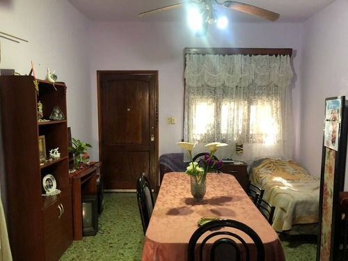 Imagen 3 de 16 de Casa Ph En Venta En La Tablada