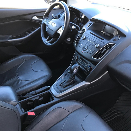 Ford Focus Se Plus Automático 2016