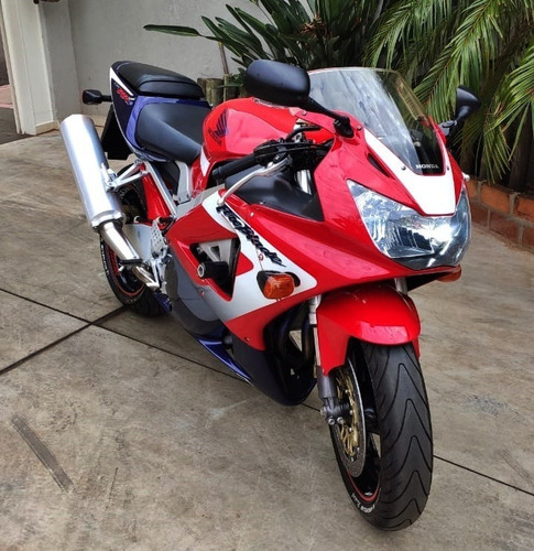 Cbr 929rr, Ano 2001, Impecável, Aceito Trocas Por Motos.