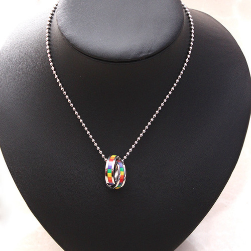 Collar Gay Con Placa Circular De Acero Inoxidable Rainbow Pr