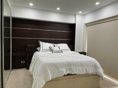 Venta Apartamento En Isla Paraíso Lecheria Muelle Propio