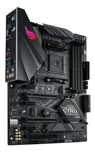 Imagen 4 de 10 de Motherboard Gamer Asus Rog Strix B450-f Gaming 2 Am4 B450