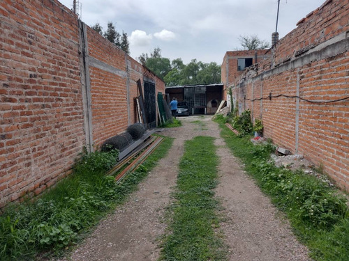 Imagen 2 de 4 de Terreno De Excelentes Dimensiones Para Tu Proyecto