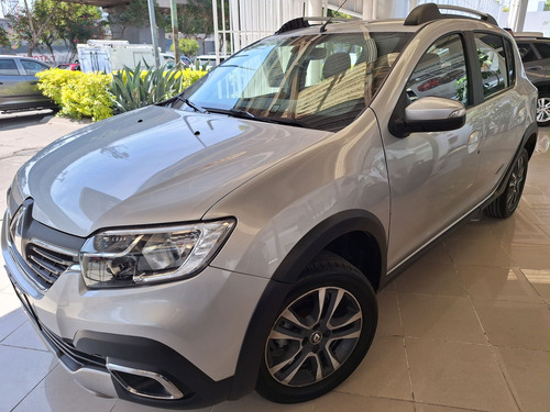 Renault Stepway 1.6 Intense At