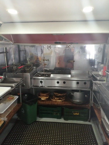 Imagen 3 de 14 de Restaurante Food Truck