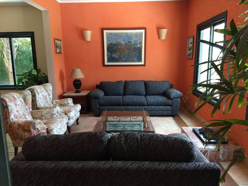 Tamboré 01 | Casa Estilo Toscana | 3 Suítes | Sauna | Piscina | Linda Vista Para O Condomínio | Rua Sem Saída - Cnc1129