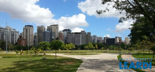 Imagem 13 de 15 de Apartamento - Itaim Bibi - Sp - 601031