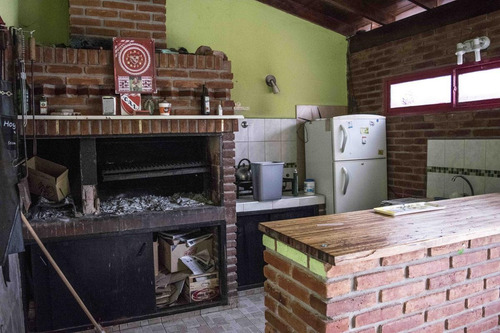 Imagen 26 de 29 de Casa En Venta 5 Ambientes Martinez