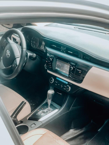 Corolla Altis