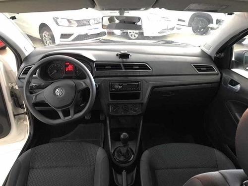 Imagem 12 de 15 de Volkswagen Novo Voyage 1.6 2019
