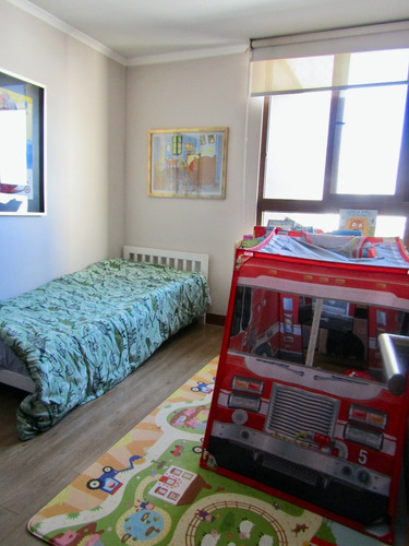 Hermoso Y Amplio Departamento En Lo Barnechea (4d / 3b)