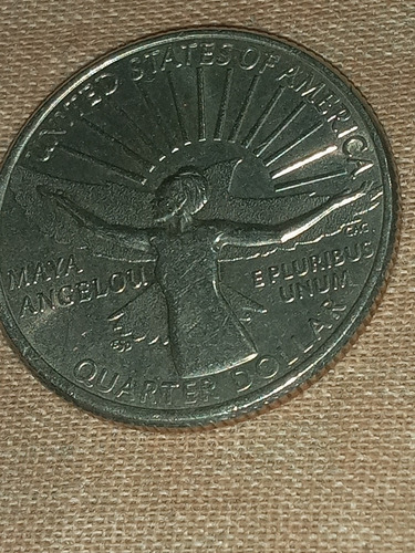 Imagen 2 de 2 de Moneda De 0.25 Centavos Con Error De Una Gota En La Boca
