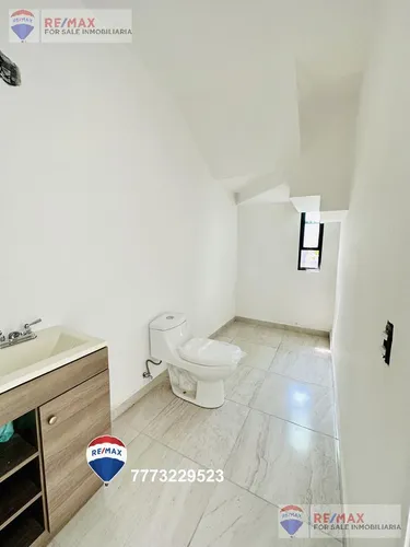 Venta De Casa Sola, Fracc. Las Fincas, Jiutepec, Morelosclave 4253
