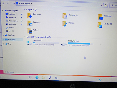 Laptop Hp Amd A9 Radeon R5 1tb 4ram 15-db0004la (Usado)