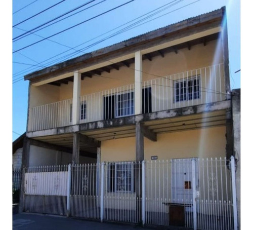 Permuta  -   2 Casas En Block Con Patio Y Garage