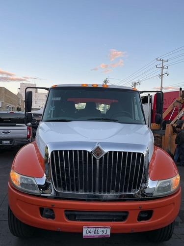 International 4400 Grua Con Underlift Y Carroceria