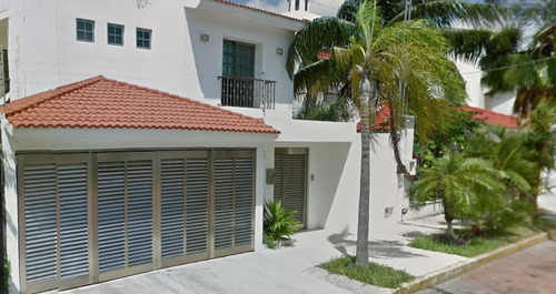 Propiedad Disponible Para Venta En Excelente Zona Del Centro De Cancùn