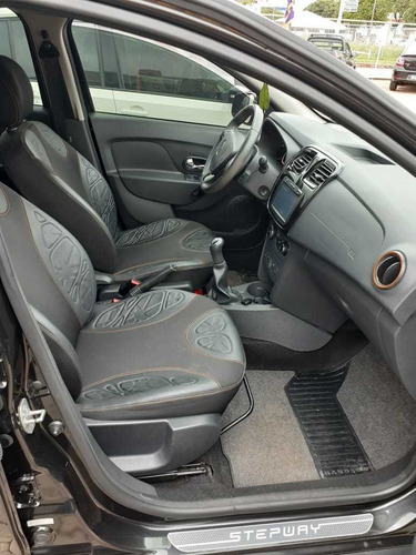 Renault Sandero Stepway 1.6 8v (flex)