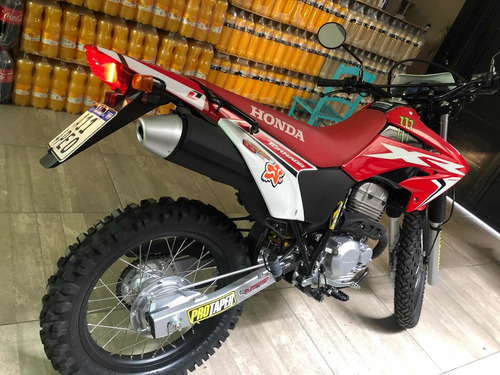 Honda Tornado 250