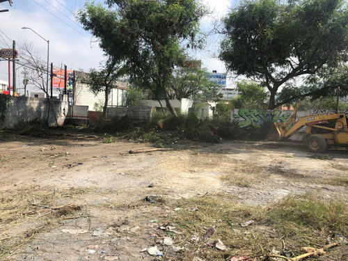 Terreno En Renta En Av. Revolución En Monterrey