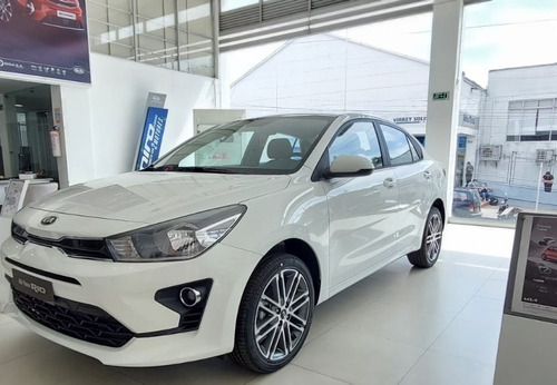 Imagen 4 de 5 de Kia Rio Vibrant Sedan 2022