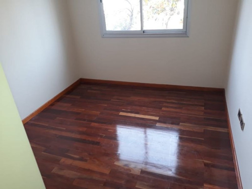 Imagen 8 de 13 de Departamento En Venta En La Plata