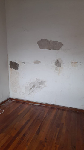Departamento En Venta De 2 Dormitorios En Floresta