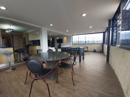 Imagen 13 de 30 de Venta Apartamento 210mt2 4h+huesped / 4b / 2e Santa Paula