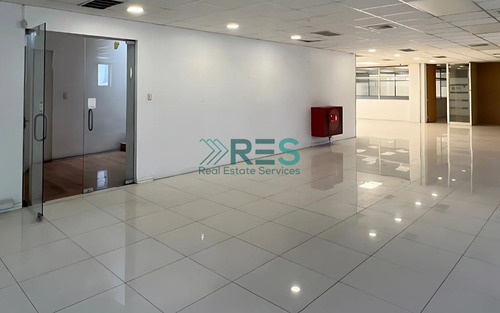 Oficina En Arriendo En Las Condes