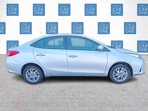 Toyota Yaris 1.5 XLS CVT 4P