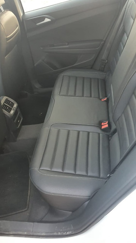 Imagen 15 de 19 de Volkswagen Taos Highline 1.4 150cv 2022 0km Lb