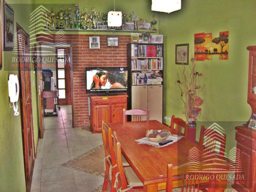 Amplia Casa Sobre Av Tucuman En San Bernardo - Permuta Por 2 Unidades!!