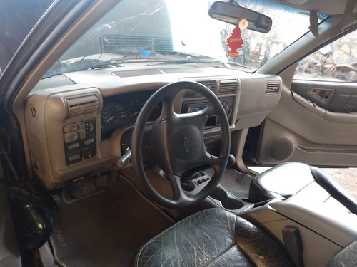 Sucata Blazer 4.3 V6 4x2 1999 Manual Para Retirada De Peças