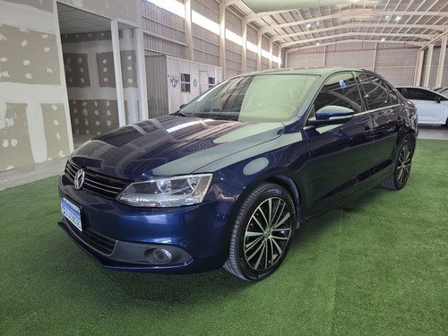 Volkswagen Vento 2.0 TSI SPORTLINE MT6