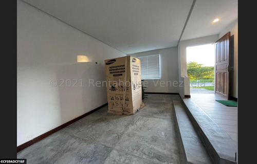 Imagen 3 de 15 de Zuleima González 0424-2832200 Townhouse En Venta En La Lagunita Country Club #22-10799